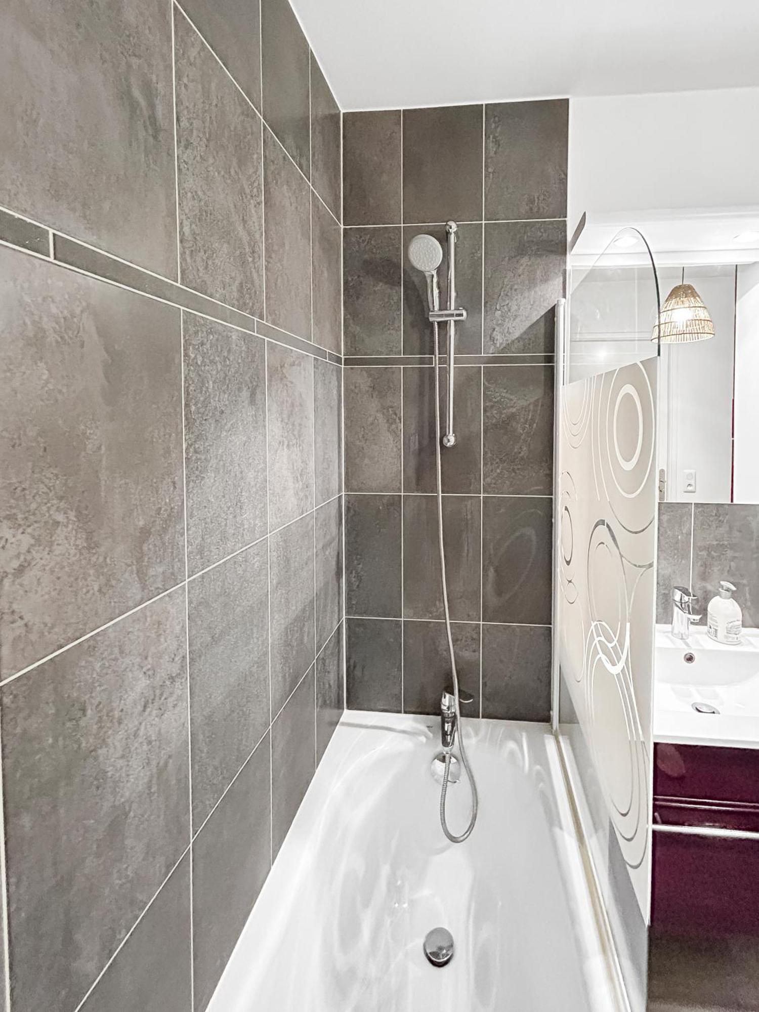 Charme Et Confort A Bondy - Proche Paris Disney Cdg Dış mekan fotoğraf